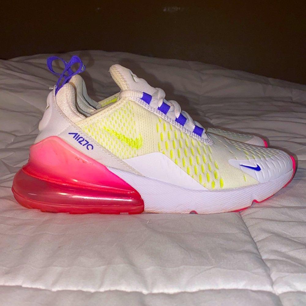 NIKE AIR 270’s